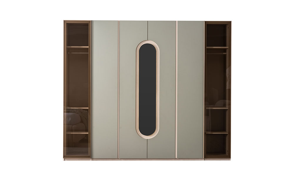 CHARISMA GİYİNME ODASI